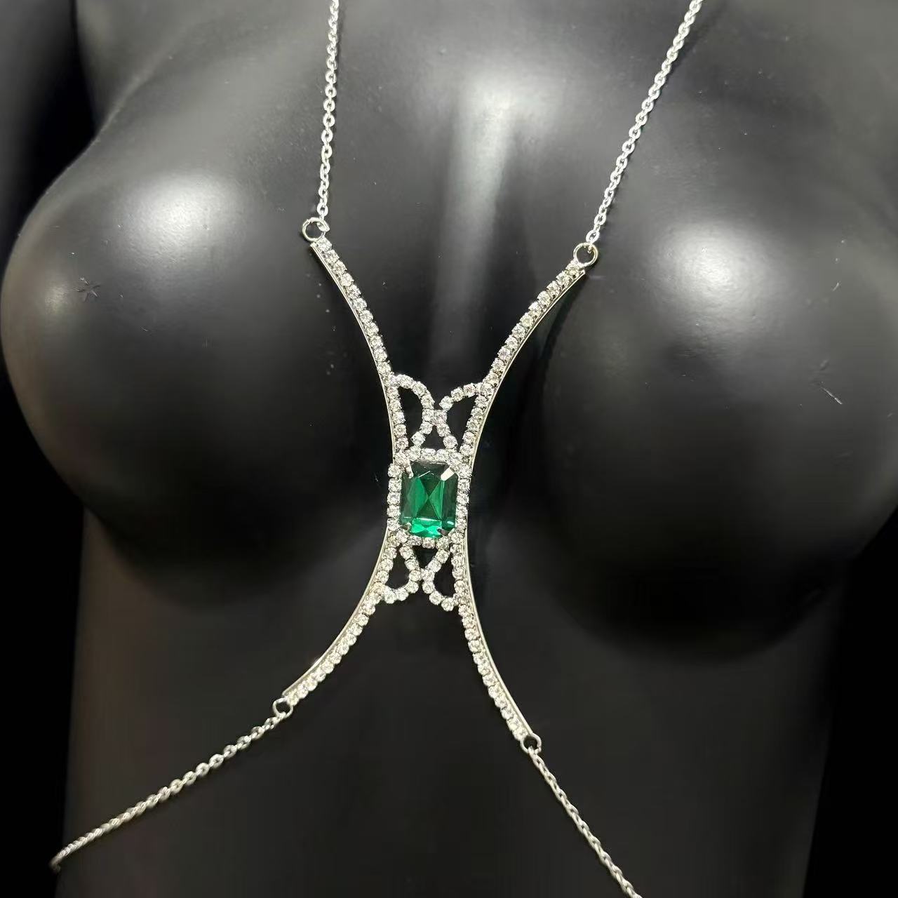 Modne akcesoria do ciała, seks – Body Jewelry Bra recenzja i cena