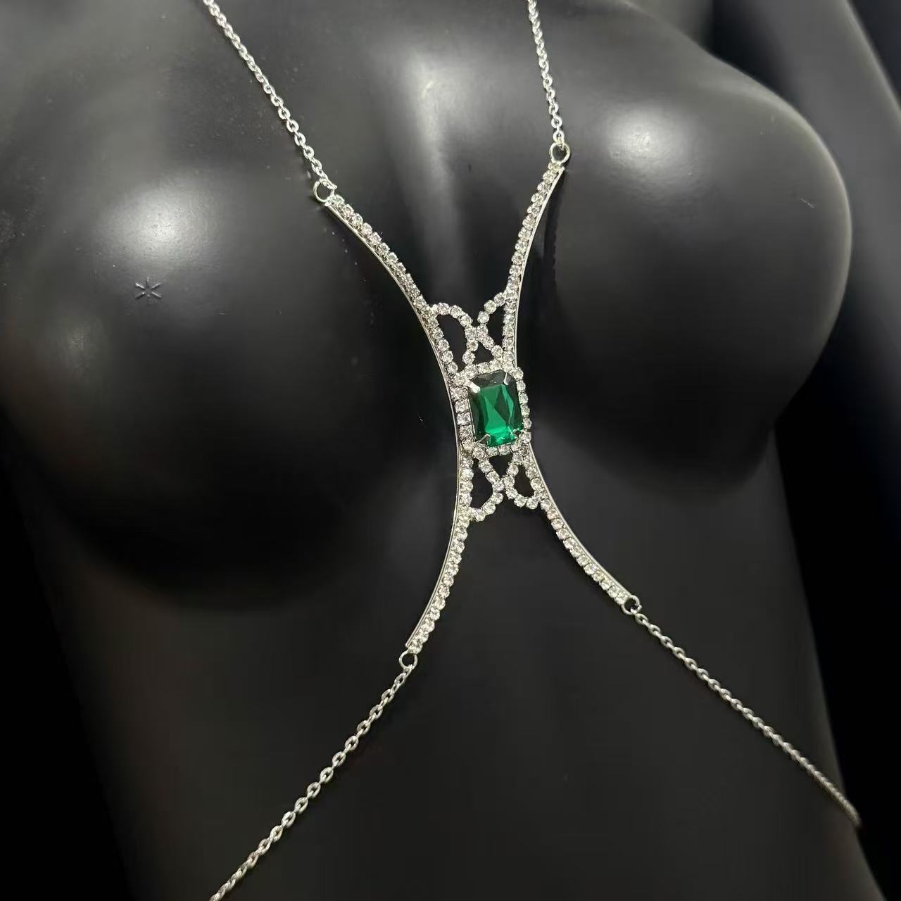 Modne akcesoria do ciała, seks – Body Jewelry Bra recenzja i cena