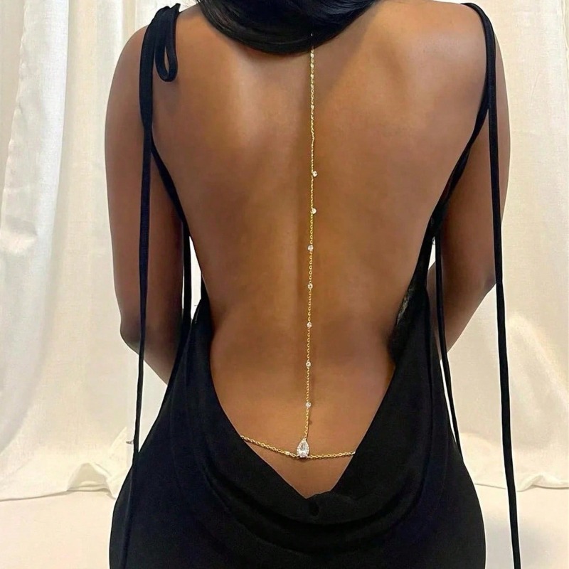 Panna młoda Backless Rhineston – Body Jewelry Bra recenzja i cena